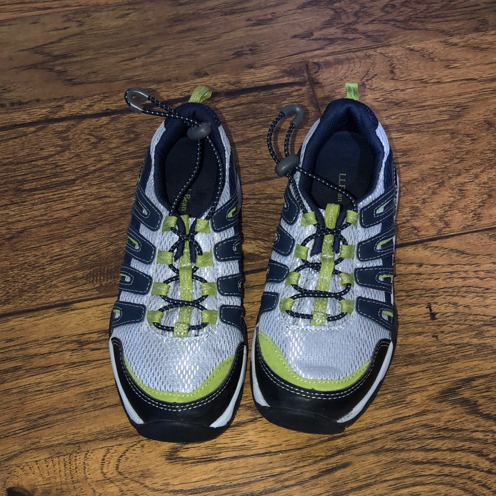 L.L. Bean kids tennis shoes